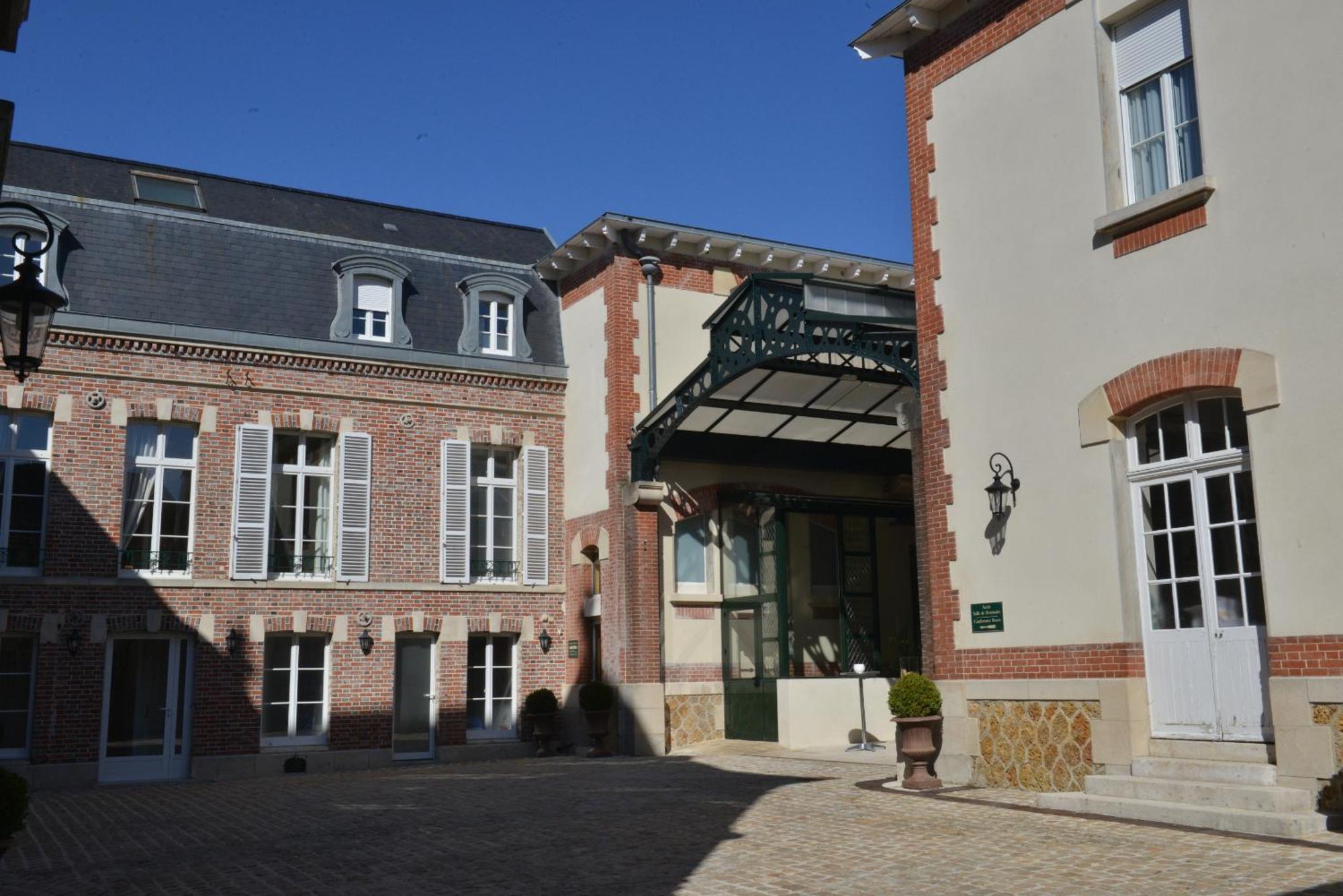 Hotel Castel Jeanson آي-شامبانيا المظهر الخارجي الصورة