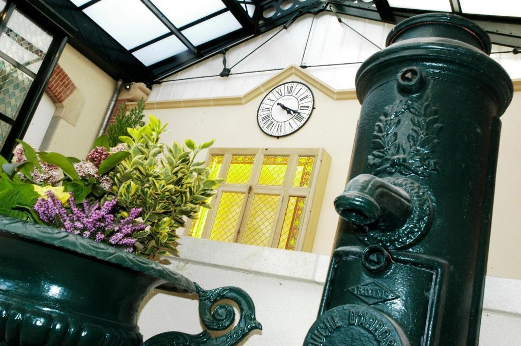 Hotel Castel Jeanson آي-شامبانيا المظهر الخارجي الصورة